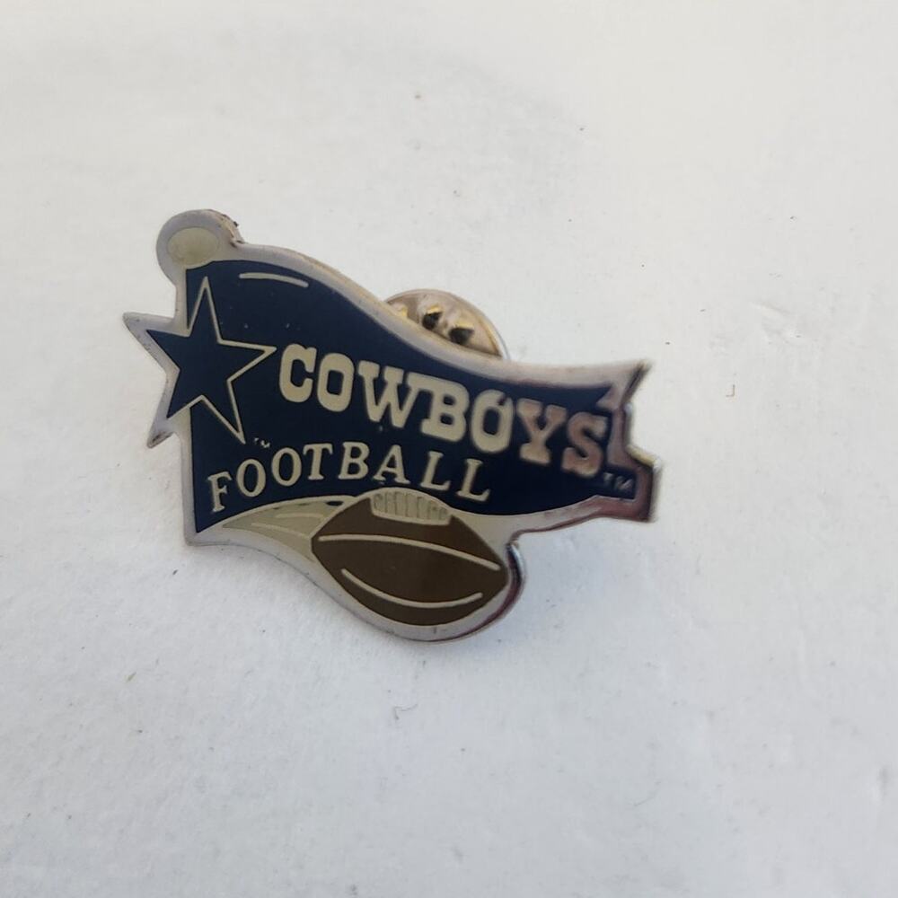 Vintage NFL Cowboy's Pin